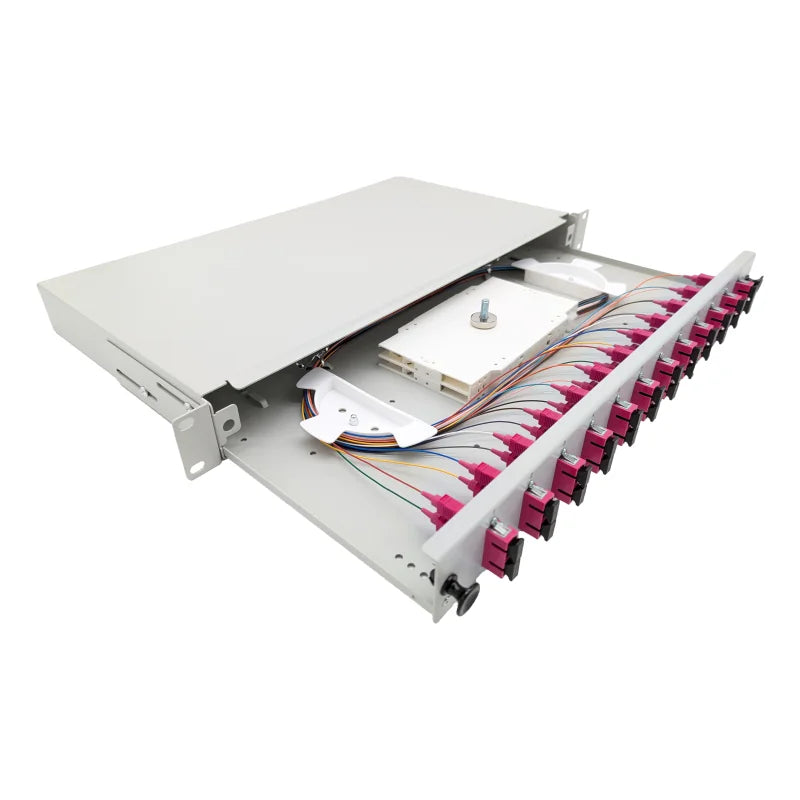 SC-Spleißbox Basic 19" ausziehbar spleißfertig