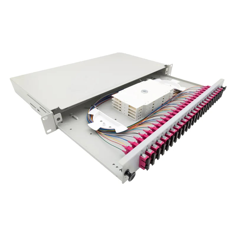 SC-Spleißbox Basic 19" ausziehbar spleißfertig